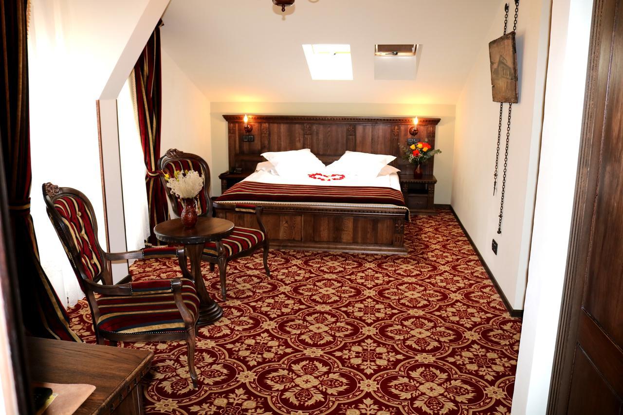 Castel Transilvania Baia Mare Exterior foto